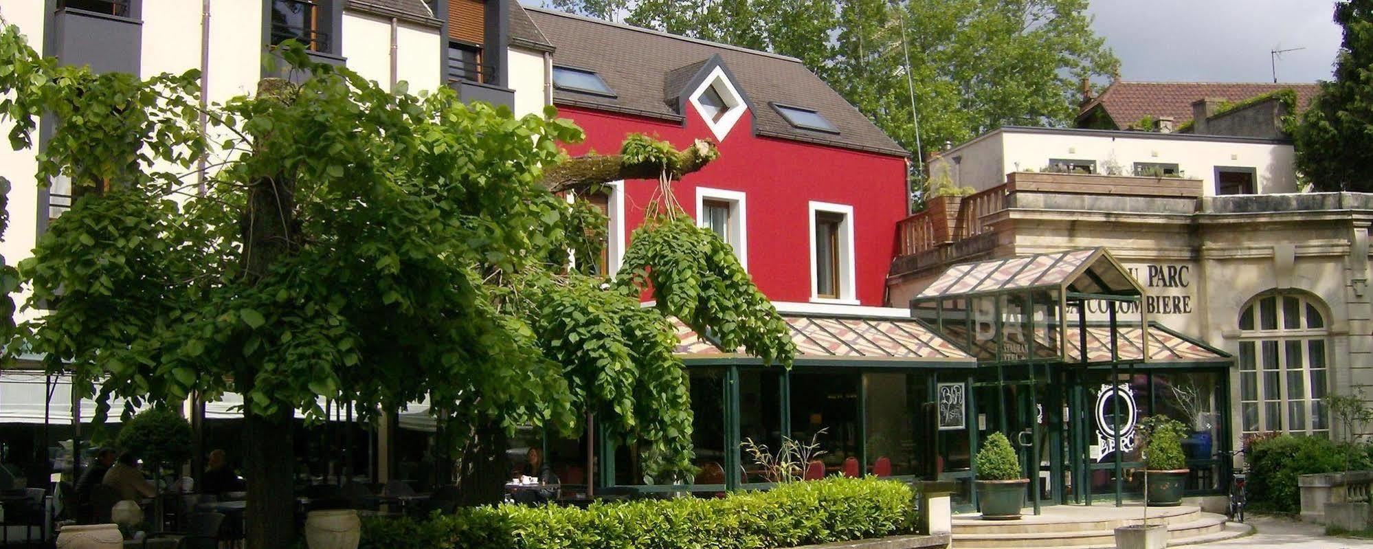 Hotel Restaurant Du Parc De La Colombiere Дижон Экстерьер фото
